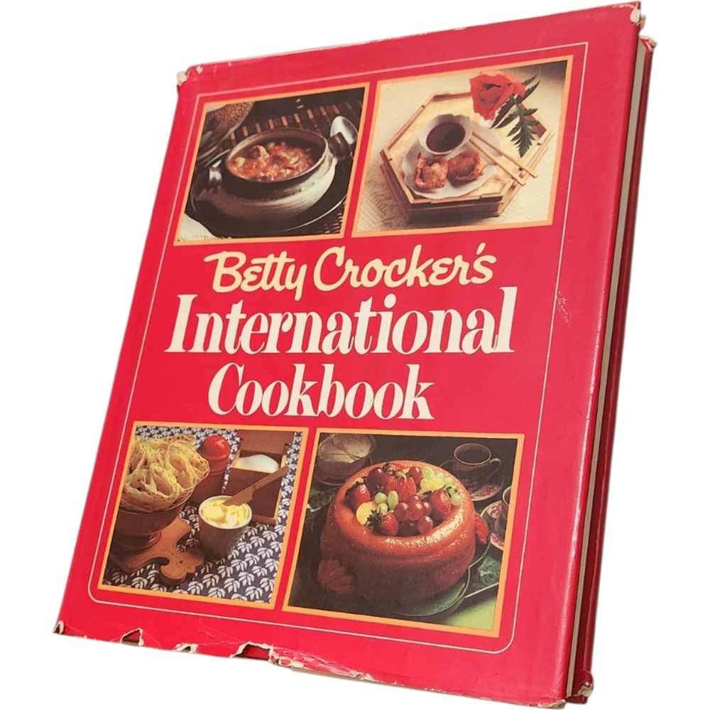 Betty Crocker's International Cookbook 1980 First Edition Hardcover Vintage